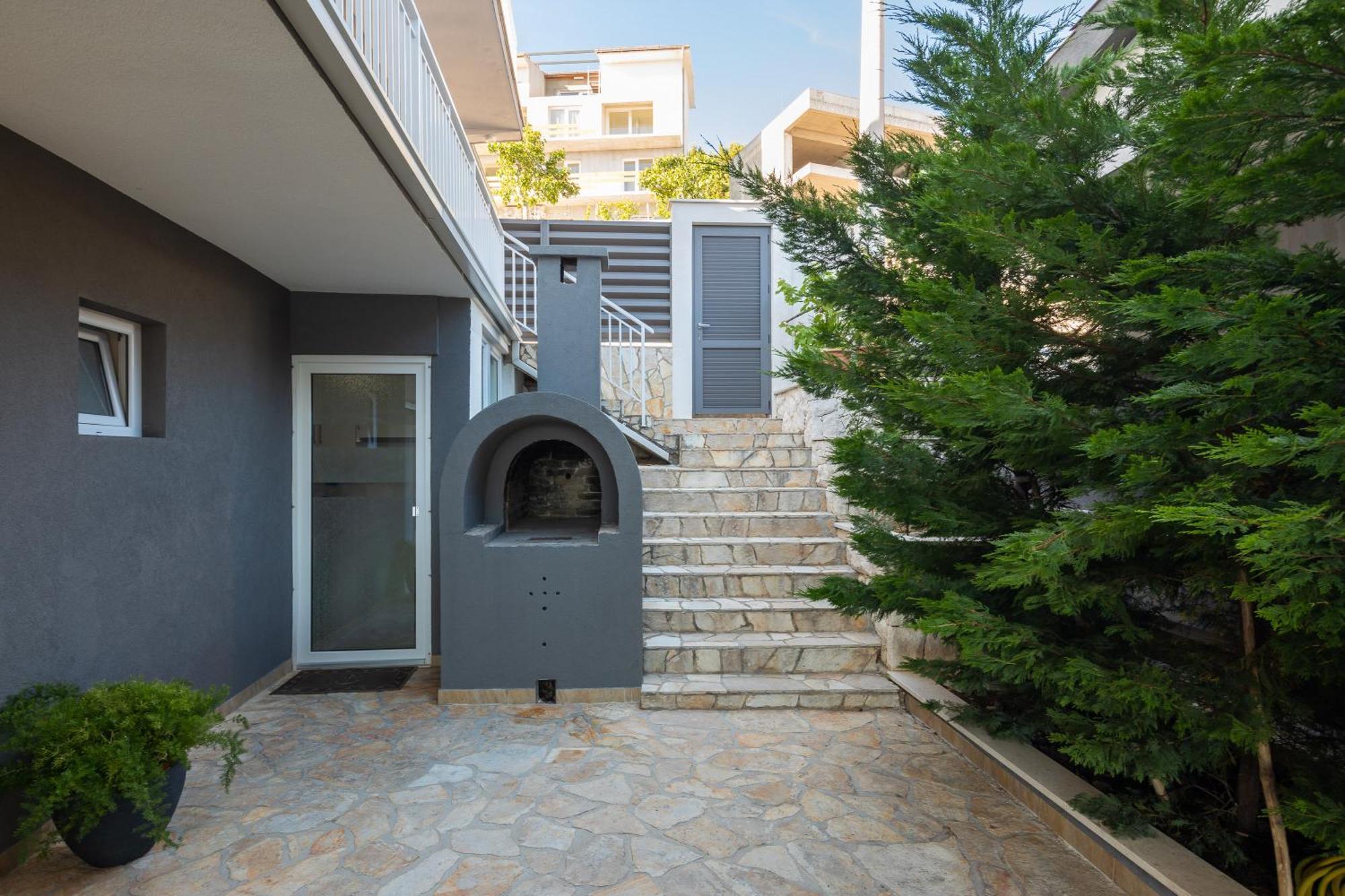 Luxury Seafront Villa With Heated Pool, Jacuzzi, Sea View, 150 M From Beach Stanici Eksteriør bilde