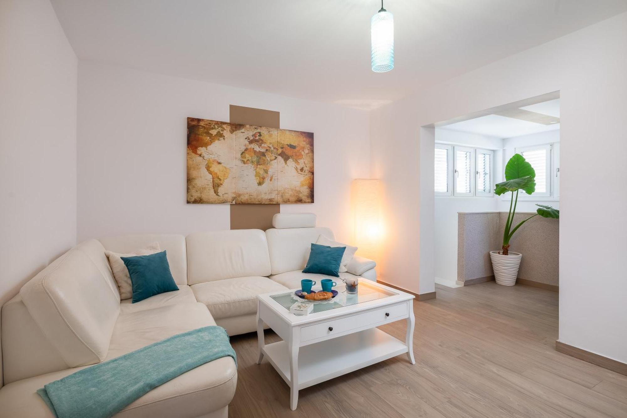 Luxury Seafront Villa With Heated Pool, Jacuzzi, Sea View, 150 M From Beach Stanici Eksteriør bilde
