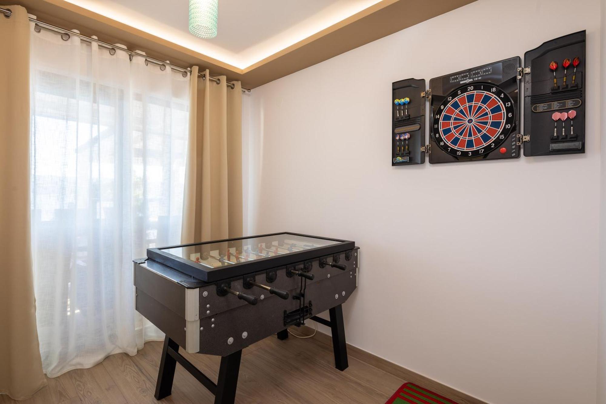 Luxury Seafront Villa With Heated Pool, Jacuzzi, Sea View, 150 M From Beach Stanici Eksteriør bilde